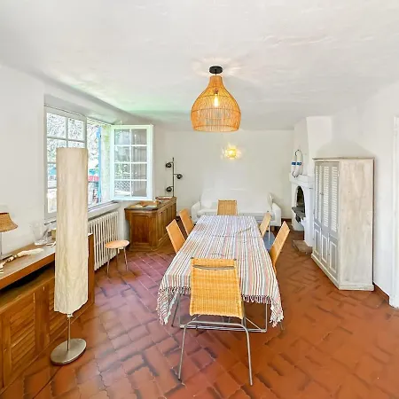 Maison Place Des Lices Saint-Tropez